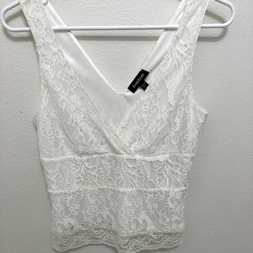BEBE lace sleeveless top